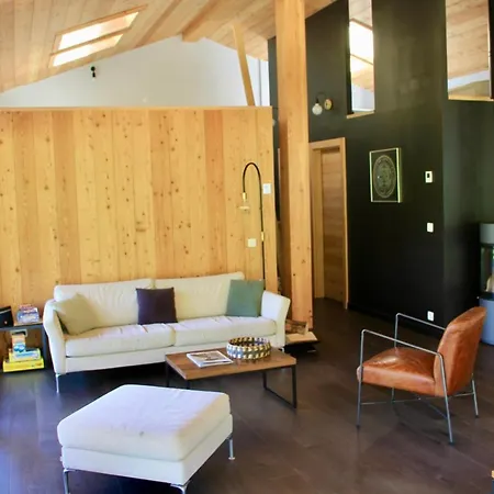 Modern With Garden * Σαμονί